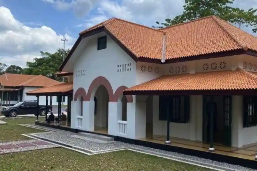 Bangunan Landraad di Siak, Riau (foto: Dok Kemenparekraf RI)